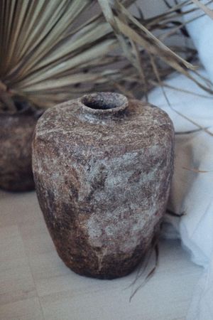 Алина Егорова (Скульптура - 
                  22 x 32 см) Ваза "Wabi Sabi" шамотная