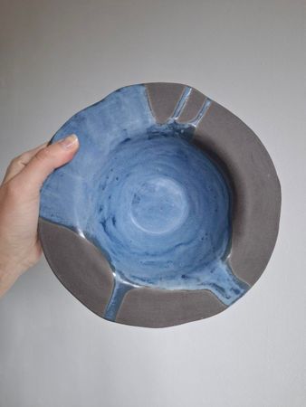 Алина Егорова (Скульптура - 
                  21 x 5 см) Тарелка "Прибой"