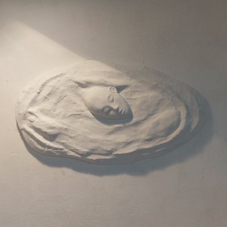 Маргарита Симонова (Скульптура - 
                  50 x 90 см) Жемчужница 9