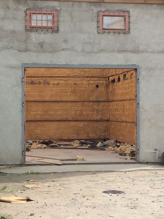 Юрий Гудков (Фотография - 
                  30 x 40 см) Keep an Eye. Untitled V