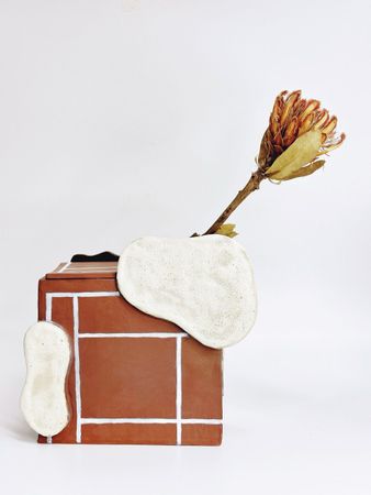 Татьяна Якушева (Объект - 
                  20 x 21 см) Корт