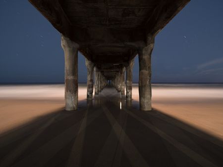 Кир Симаков (Фотография - 
                  50 x 40 см) После полуночи / After Midnight (Лос-Анджелес, 2023)