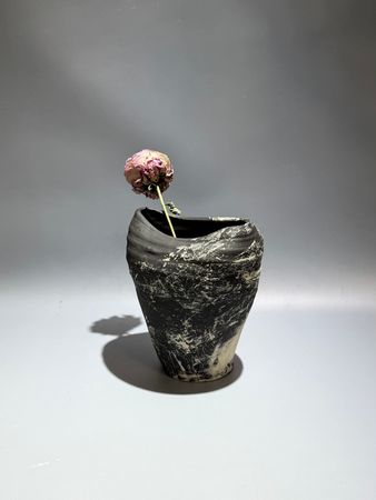 Ксения Балабух (Ваза - 
                  18 x 21 см) Дары предков