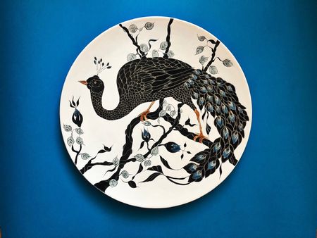 Динара Амирова (Объект - 
                  34 x 34 см) Черный павлин