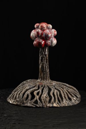 Дарья Горячкина (Скульптура - 
                  50 x 50 см) Дерево жизни