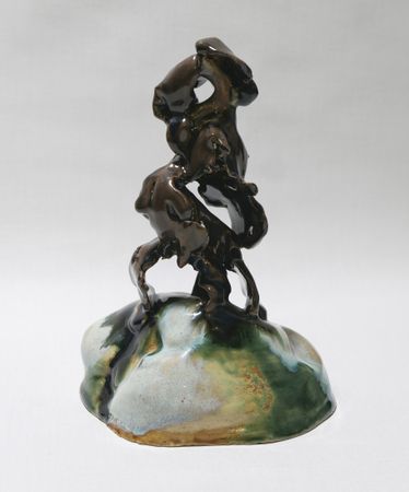 Данил Даниловский (Скульптура - 
                  16 x 21 см) Сосна