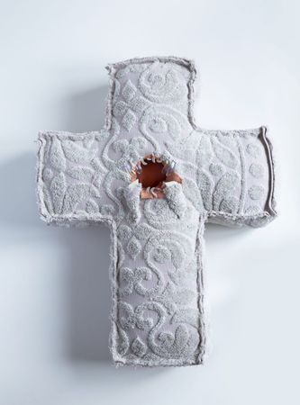 Василиса Палянина (Объект - 
                  36 x 46 см) Из серии "Вот те крест"