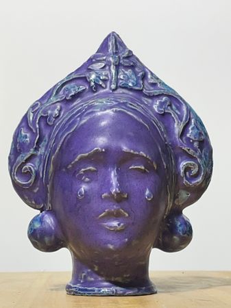 Екатерина Батаева (Скульптура - 
                  14 x 15 см) Несмеяна