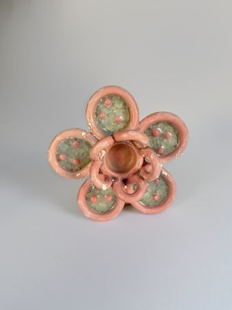 Елизавета Букина (Объект - 
                  11 x 4.5 см) Подсвечник "Цветочек"