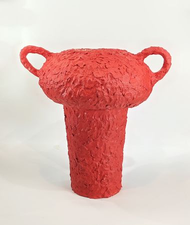 Вера Кадурина (Объект - 
                  47 x 49 см) Красный сосуд