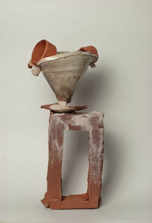 Иван Беляев (Скульптура - 
                  20 x 42 см) Bowl with rings on the stage
