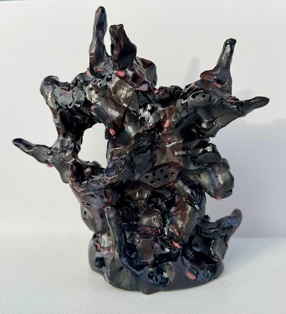 Наташа Хилл (Скульптура - 
                  20 x 21 см) Находка IV