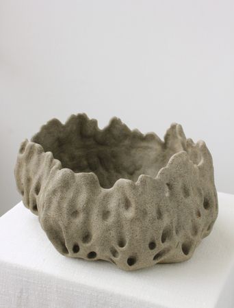Наталья Будник (Скульптура - 
                  26 x 14 см) По капле #1