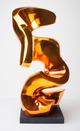 Сергей Борисов (Скульптура - 
                  26 x 56 см) Наяда