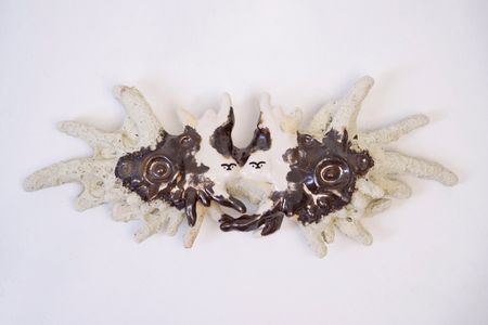 Полина Полнимер (Скульптура - 
                  40 x 15 см) САМОЛЮБОВНИКИ