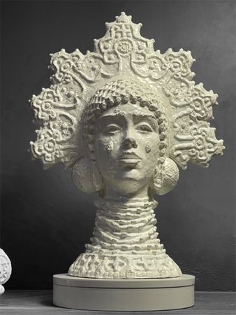 Екатерина Батаева (Скульптура - 
                  47 x 60 см) Несмеяна. Белая