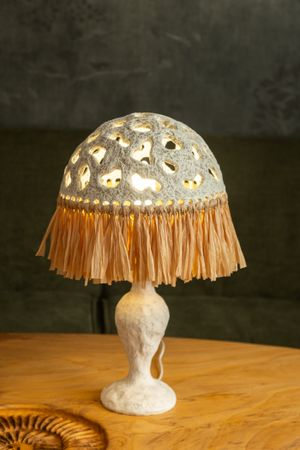 Ксения Торгашина (Объект - 
                  25 x 45 см) Настольный светильник "Аурелия"