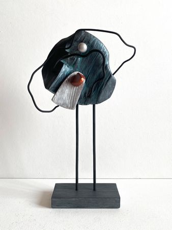 Роман Рыбянец (Скульптура - 
                  20 x 34 см) Жемчужина №8