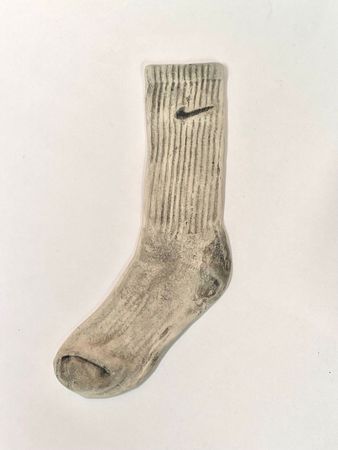 Оливия Салита (Скульптура - 
                  20 x 25 см) Носок