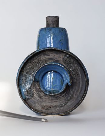 SIRIN CERAMIC (Скульптура - 
                  12 x 23 см) Krinitsa