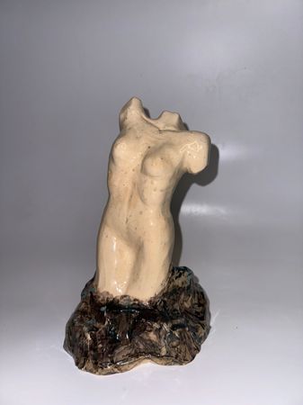 Кристина Шабалина (Скульптура - 
                  13 x 27 см) Метаморфоза