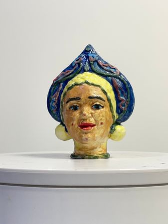 Екатерина Батаева (Скульптура - 
                  14 x 15 см) Несмеяна