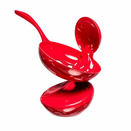 Наталия Фабричнова (Объект - 
                  45 x 45 см) Предвзятость