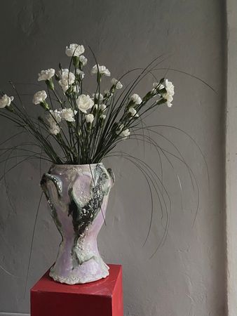 Елизавета Букина (Ваза - 
                  22 x 31 см) Ваза