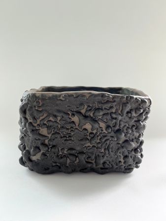 Майя Л (Скульптура - 
                  22 x 20 см) Black cube cloud