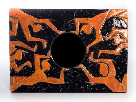 DirtyHands, студия арт-керамики (Объект - 
                  67 x 45 см) Тоже является частью вселенной