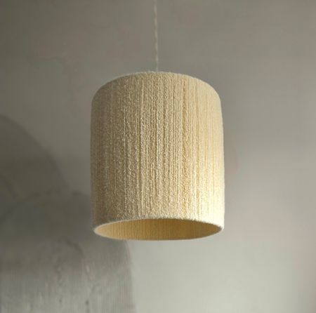 Валерия Корельская (Объект - 
                  50 x 50 см) Подвесной светильник "Барашек"