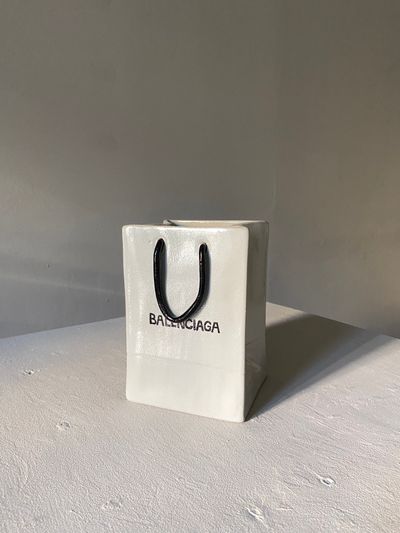 Ваза "BALENCIAGA" (size M)