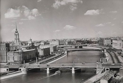 Три моста